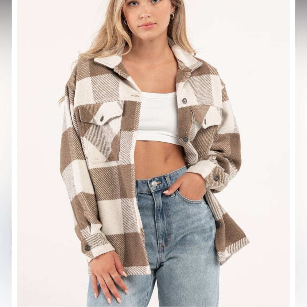 Cream and White Plain Flannel Shacket, Never Worn, Super Comfy, Size Small